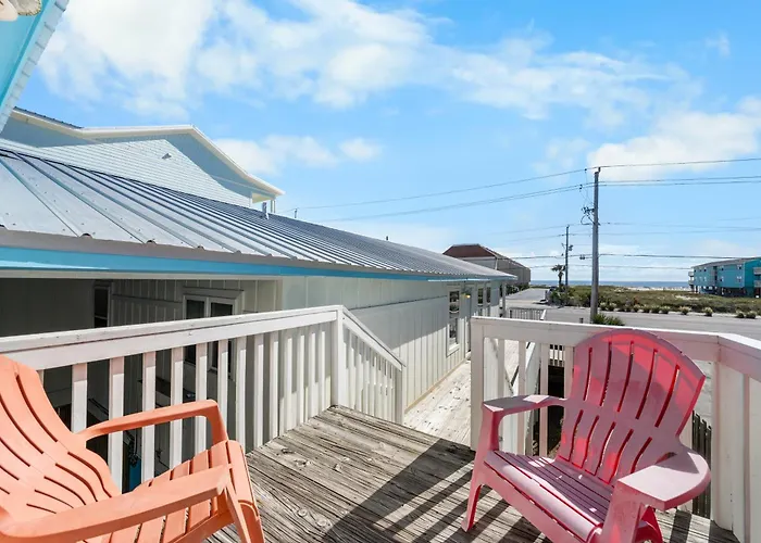 Surfs Up Holiday home *