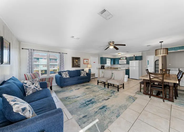 Holiday home Surfs Up