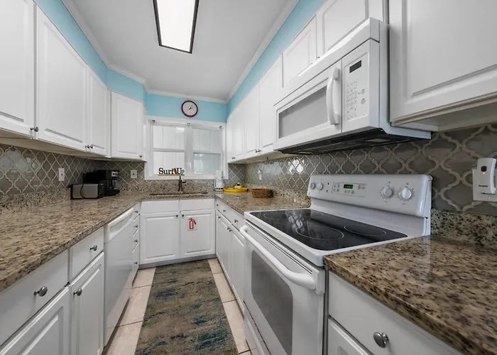 Holiday home Surfs Up Gulf Shores